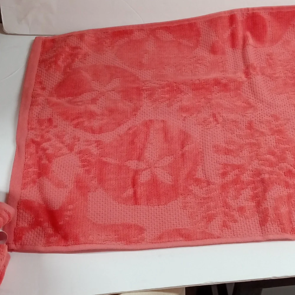 NEW Kassafina Hand Towels Set Of 4 Coastal Coral